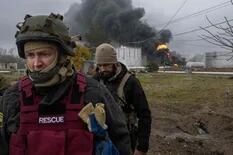 Ucrania anunció el hallazgo de “cámaras de tortura” en Kherson y Polonia despliega misiles Patriot