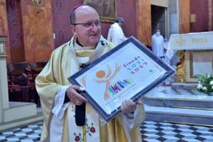 Mario Cargnello, arzobispo de Salta, denunciado por violencia de género