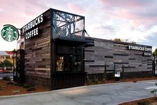 Starbucks abrió en Washington un localhecho íntegramente con containers