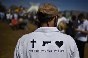Armas y evangelismo: la ofensiva conservadora que llegó para quedarse