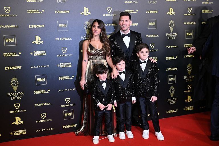 Messi sorprendió en el Balón de Oro con un llamativo look que compartió con sus hijos