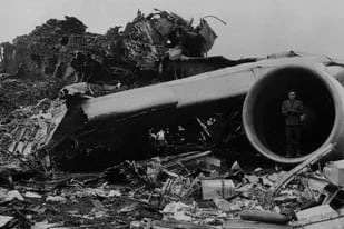 El dramático testimonio del piloto que sobrevivió a la peor tragedia aérea de la historia