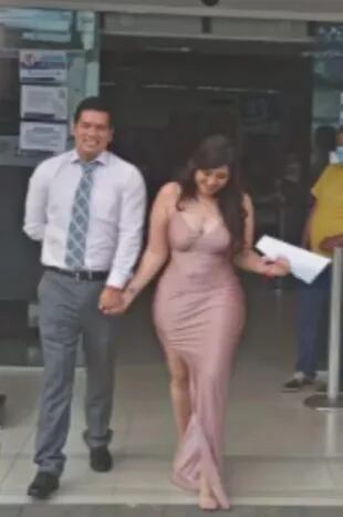 La pareja ecuatoriana minutos después de contraer matrimonio.

Foto: TikTok: genesiscuevas2