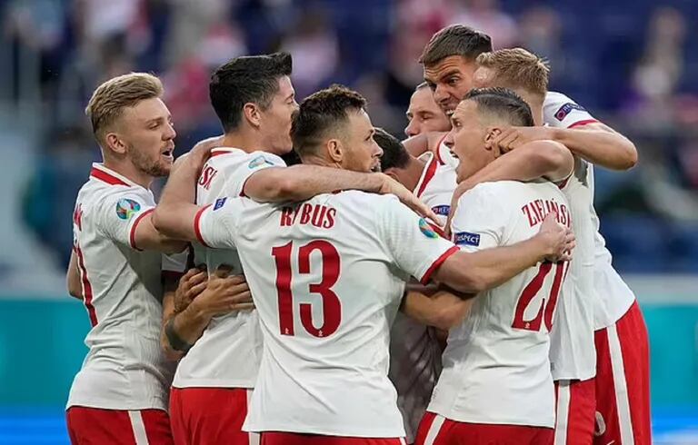 La selección polaca se negaba a disputar el encuentro contra Rusia por las eliminatorias del Mundial
