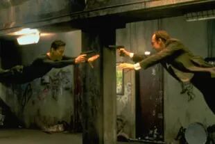 Hugo Weaving, quien actuó como el agente Smith de las máquina de The Matrix, ha criticado la tergiversación del mensaje de la película