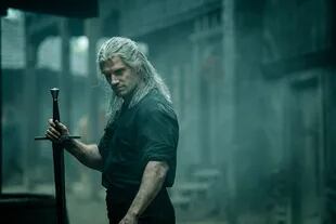 Henry Cavill como Geralt, protagonista de The Witcher