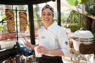 De la infancia hasta la adultez: Patricia Ramos, parrillera chef experta en asados, aprendió los secretos haciendo pero, también, estudiando 
