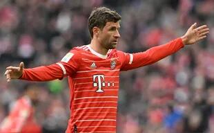 Thomas Müller, uno de los caciques del plantel, vio pasar a seis entrenadores por Bayern Munich en los últimos siete años