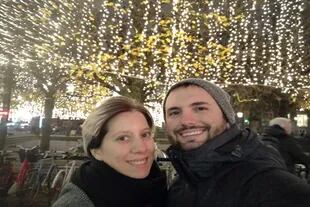 Noelia Viggiano, embarazada de 3 meses, junto con su pareja, esperan volver pronto, a pesar que todavía no hay vuelos de repatriación previstos a ese país
