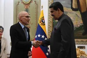 El alto Comisionado de DD.HH. de la ONU insta al régimen de Maduro a levantar las inhabilitaciones contra candidatos opositores