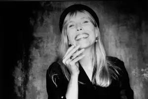 La canción que Joni Mitchell compuso después de dar en adopción a su hija y que brilla en CODA