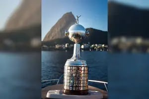 El curioso problema que debe resolver Conmebol con el trofeo de la Copa Libertadores