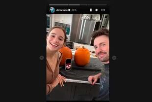Chris Evans y su novia, en sus historias de Instagram