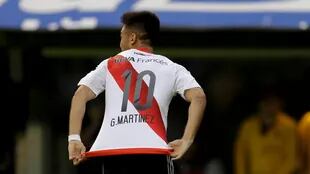 Pity Martínez celebra su gol ante Boca, el primero de River en la Bombonera