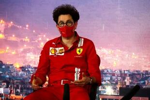 Mattia Binotto y los mensajes ambiguos: el jefe de Ferrari opina que las críticas de Sebastian Vettel se deben a la decepción del alemán por no continuar en el equipo en 2021, a la vez que se manifiesta abierto a sostener comunicaciones sin filtro entre ingenieros y los pilotos