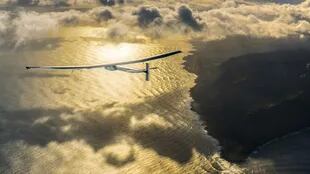 Los pilotos sueñan con que en diez años haya aviones solares que puedan transportar al menos 50 pasajeros