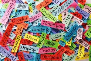 El desafío y los beneficios de criar a un hijo bilingüe cuando tú hablas solo un idioma