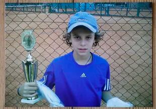 Juan Manuel Cerúndolo, campeón del último ATP 250 de Córdoba con apenas 19 años, siempre se destacó como tenista junior. 