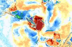Un climatólogo del Instituto Antártico explicó por qué preocupa el calentamiento inusual de los polos