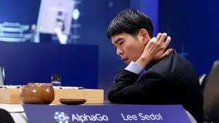 AlphaGo derrotó tres veces a Lee Sedol, pero el campeón de la especialidad logró vencer al sistema de Google en el cuarto de los cinco partidos acordados