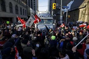 La capital de Canadá declara estado de emergencia por las protestas de camioneros