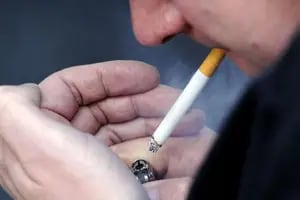 La sorprendente decisión de Nueva Zelanda de revocar su revolucionario veto total a la venta de cigarrillos