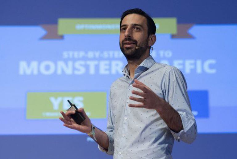 Esteban Cervi creó un grupo en la red social Slack para que se conecten todos los argentinos Tech en Europa