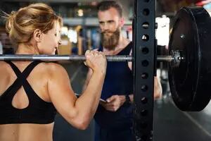 El secreto de la masa muscular: ¿se aumenta con más repeticiones o con más peso?