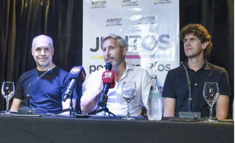 Rodríguez Larreta junto a Rogelio Frigerio y Martín Lousteau