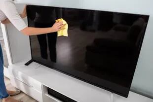 Los consejos para limpiar de forma efectia el televisor