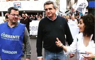 Agustín Rossi con el diputado Germán Martínez, actual presidente del bloque de diputados nacionales del Frente de Todos. Martínez responde políticamente a Rossi.