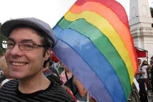 Gabriel Gersbach, en la marcha por el orgullo gay de 2021