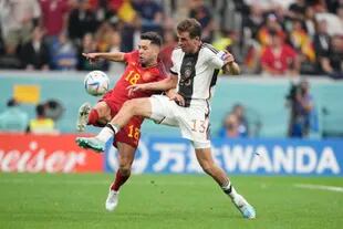 Müller supera a Alba en un avance que será invalidado por off-side