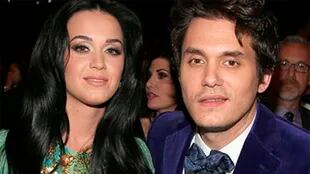 Aunque ellos nunca lo blanquearon, los rumores aseguran que John Mayer y Katy Perry se comprometieron en 2013