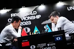 Mundial de ajedrez: por ahora, Rusia es más que China