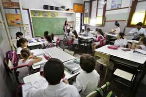 Denuncian fallas edilicias en más de 700 escuelas bonaerenses