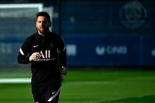 Vuelve Lionel Messi, pero irá al banco de suplentes en su primer partido del año