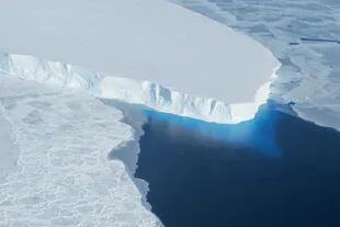 El glaciar Thwaites también es conocido como “glaciar del Juicio Final” por su potencial aporte a la subida del mar