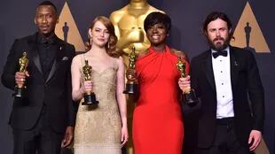 Mahershala Ali, Emma Stone y Viola Davis, ganadores del año pasado, volverán para presentar a los nuevos premiados; Casey Affleck, sin embargo, optó por no asistir por la controversia que lo rodea