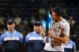 Darderi terminó una semana inolvidable de la mejor manera: campeón del Córdoba Open
