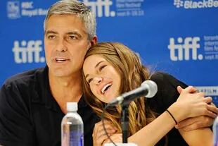 Shailene y George Clooney, promocionando Los descendientes en el festival de cine TIFF