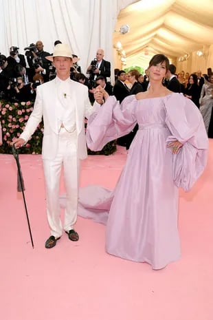 Benedict Cumberbatch y Sophie Hunter, súper lookeados en la gala del MET de 2019