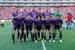El club mexicano que echó a su DT argentino y a ocho jugadores por la pésima campaña en el torneo