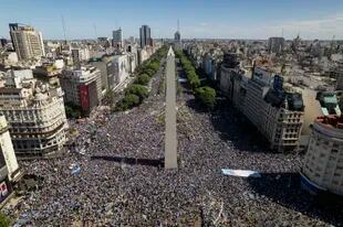 La ciudad de Buenos Aires fue el epicentro de los festejos por la conquista del Mundial Qatar 2022 del seleccionado argentino, sobre todo en un lugar emblemático como el Obelisco
