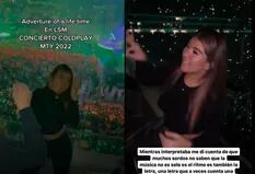 Es tiktoker y se volvió viral al interpretar en lenguaje de señas temas de Coldplay en pleno show