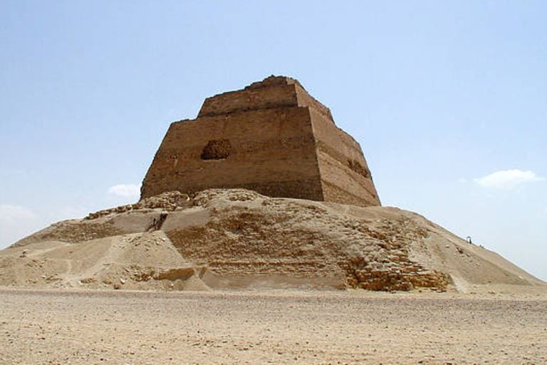 La pirámide de Meidum