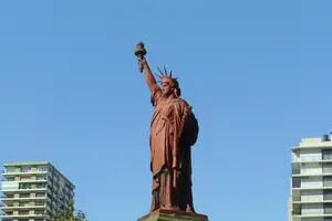 De Nueva York a Belgrano: “La Libertad” escondida en Buenos Aires