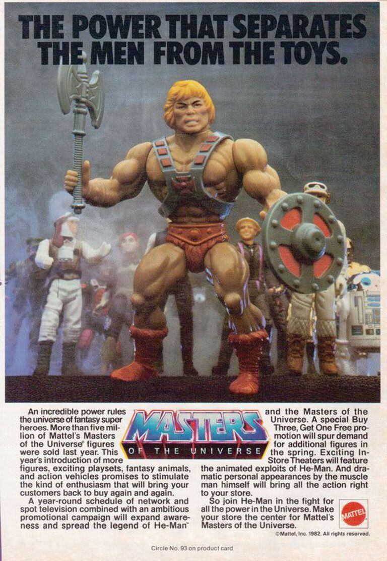 Con los tapones de punta, Mattel lanzaba una publicidad que destacaba la figura de He-Man, pegándole a Star Wars y a G.I. Joe, otras de las licencias jugueteras más rentables de esa época.