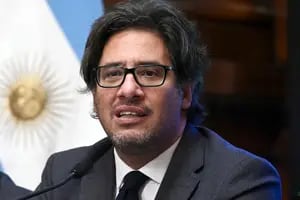 Sobreseen a un ministro de Macri acusado de favorecer a un arrepentido que declaró contra Boudou