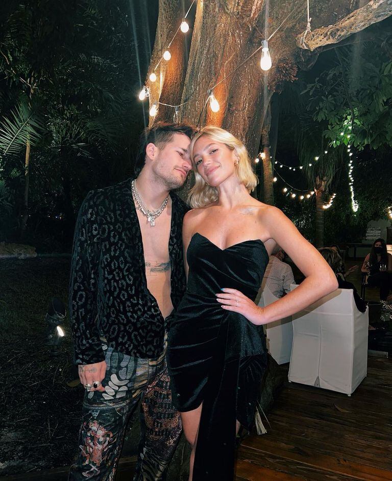 En Miami, Stefania Roitman y Ricky Montaner celebraron su última Navidad como solteros